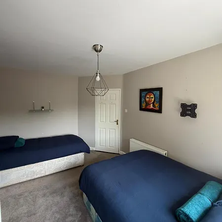 Cosy Triple South 1